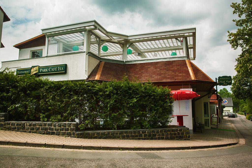 Hotel&Restaurant Park Cafe ISA Erfurt Buitenkant foto