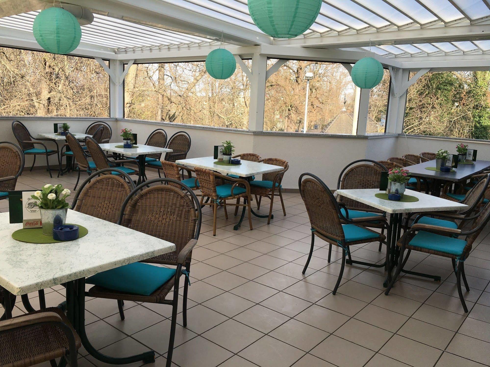 Hotel&Restaurant Park Cafe ISA Erfurt Buitenkant foto